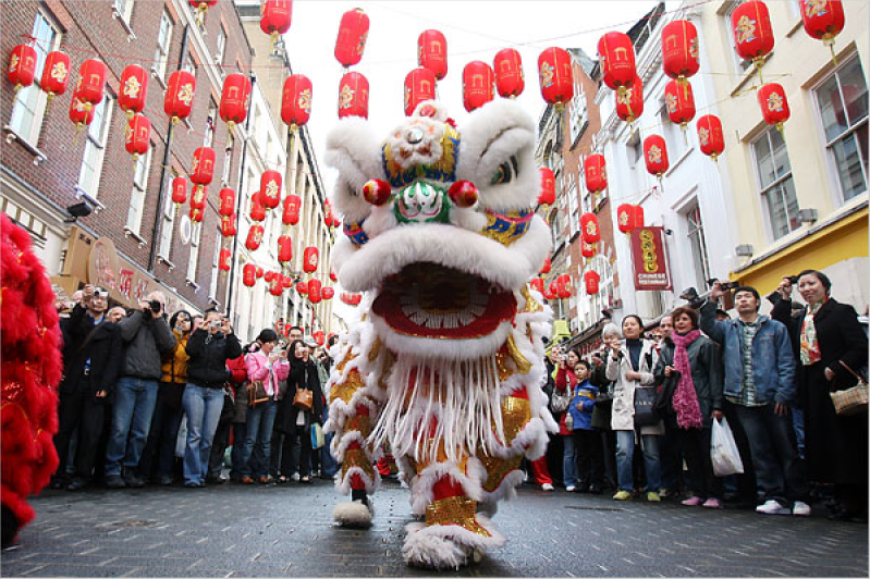 Lion Dances.bmp