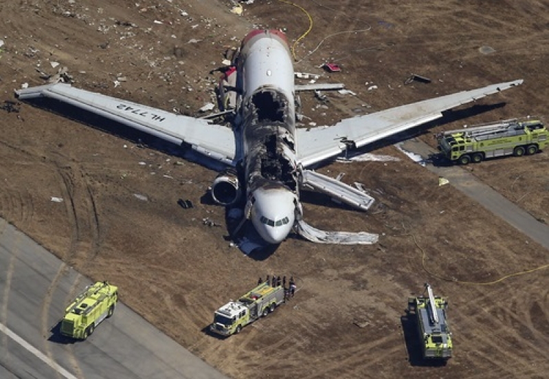 AsianaAirlines_SanFranciscoPlaneCrash.jpg