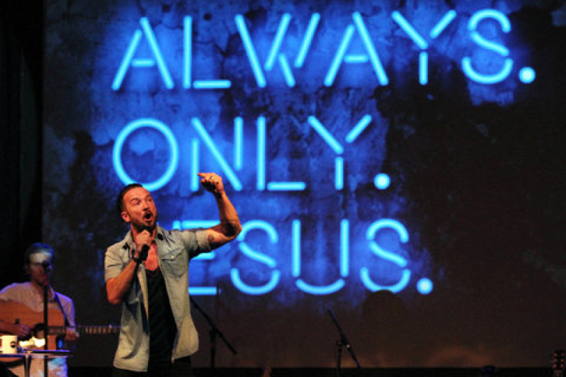 Carl Lentz