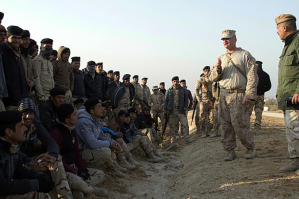 US Marines Training Iraqi to Fight Against ISIS