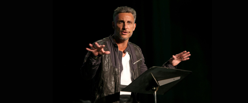 Tullian Tchividjian