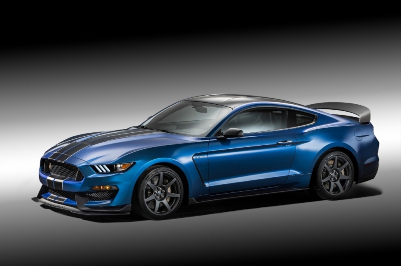 The Ford Mustang Shelby GT350R.