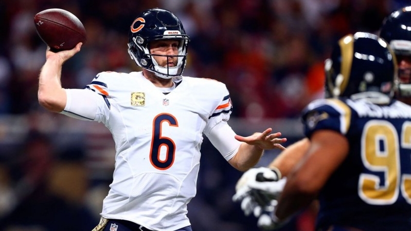  Jay Cutler is Chicago Bears' running back.