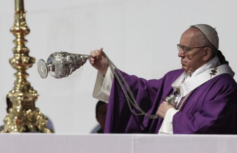 Pope Francis Mass 