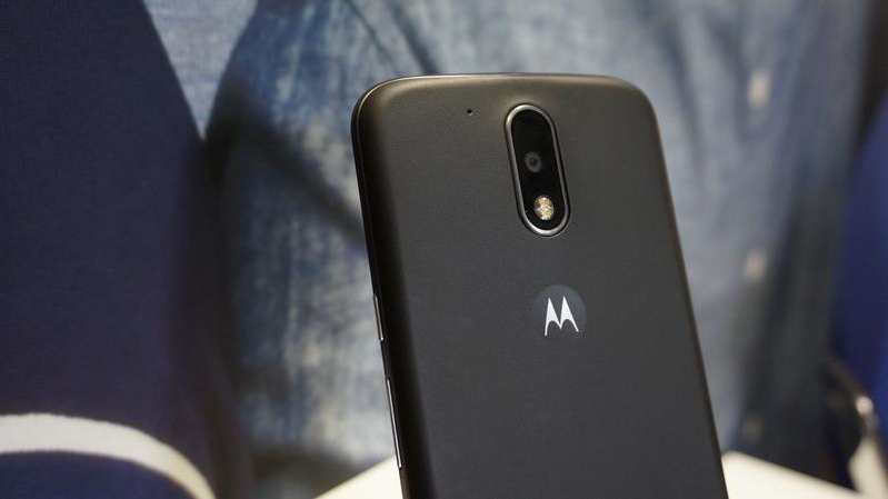 Moto G4 