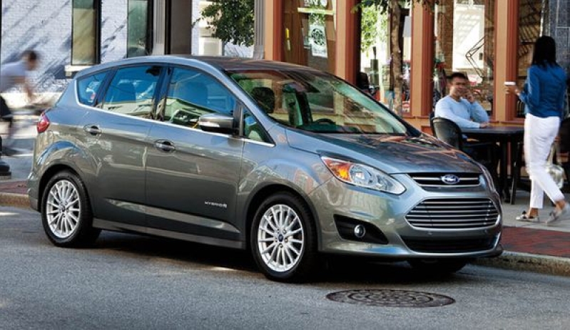 Ford recalls 830,000 vehicles