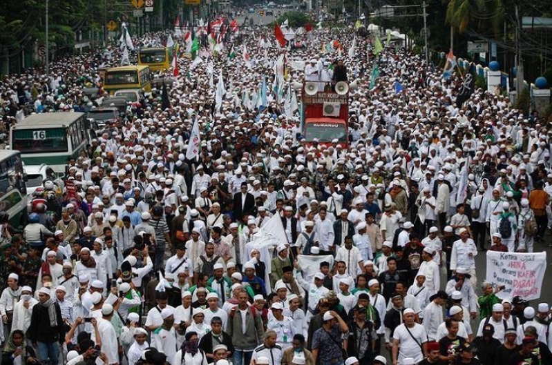 Protest Against Gov. Basuki Tjahaja Purnama