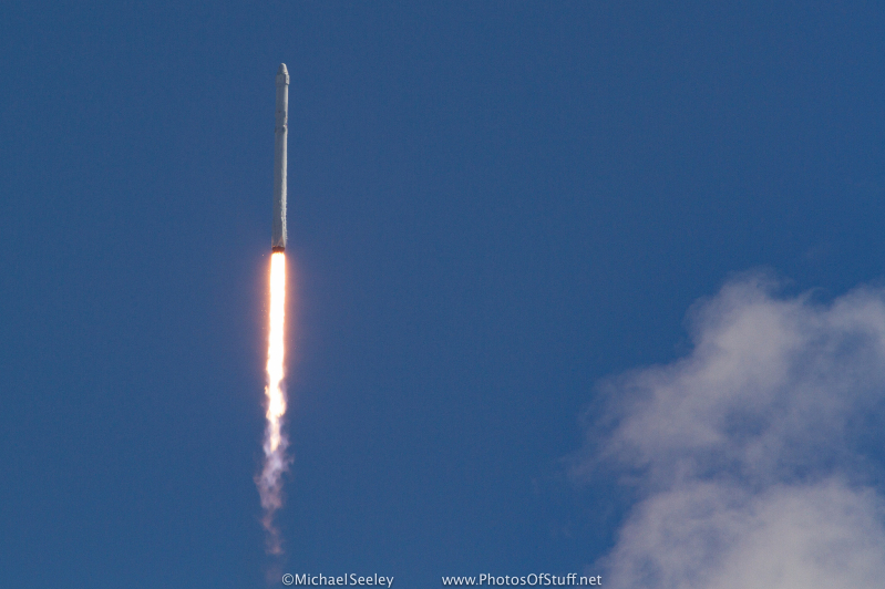 SpaceX Falcon9 CRS7 Explosion