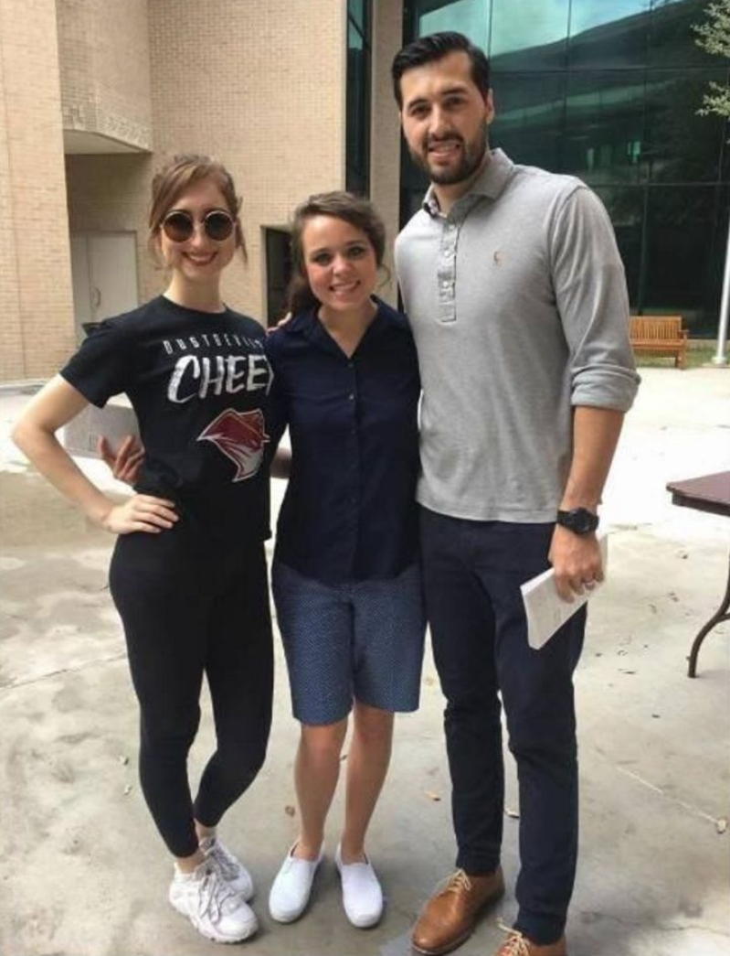 Jinger Duggar seen wearing shorts in a photo