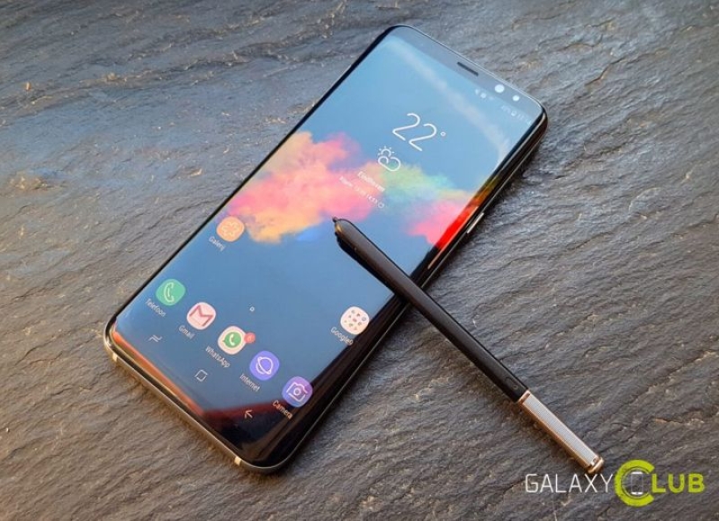 Samsung Galaxy Note 8 render