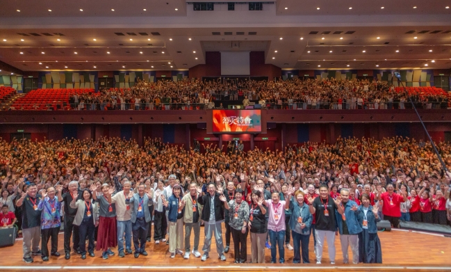 8千人聚吉隆坡 馬來西亞烈火特會掀屬靈復興浪潮 