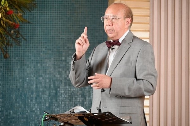 吳榮滁牧師剖析：AI時代下的釋經危機——「旁門」還是「正道」？