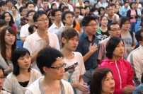 聖潔會永光堂：對青年人要「教」也要「管」