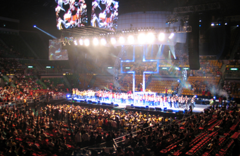 「紅黑皇」1074人決志 陳一華認為佈道會深受祝福