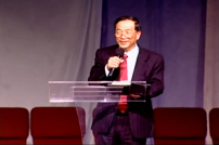 李顺长牧师大谈为人父母的学问