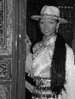 4月30日 康藏人 Kham Tibetan