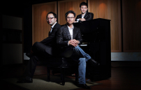 鍾氏兄弟舊歌翻新 《齊唱‧吳秉堅之歌》向前輩致敬