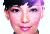 衞詩返教會不再自私 夢想為非洲孩子建校