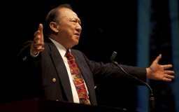 唐崇榮牧師台灣聖誕佈道3500人參與