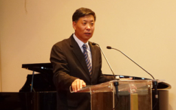 張伯笠：神使用大陸人創奇蹟  紐約佈道後即建三教會