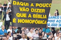巴西30萬基督徒遊行反對「歧視同性戀法案」