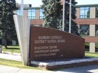 加拿大安省通過反欺凌法 對華人家長沖擊大