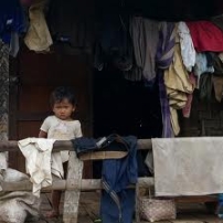 大學生隨宣明會赴老撾 眼界大開立志扶貧