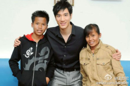 王力宏資助寮國貧童6年 展望會感恩會溫馨重聚