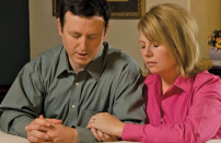 感人至深的見證:師母不易做