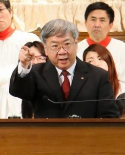 李思敬談滕近輝：釋經職事撒種的恩師