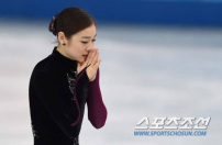 韓花滑女王金妍兒為「歲月號」祈禱求奇蹟