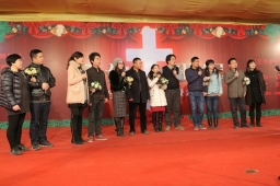 杭州基督徒商人邀3000民工歡慶聖誕報大喜訊息