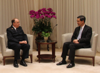 救世軍國際領袖訪問香港 特首梁振英會談表支持