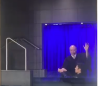 藝人許志安受浸 鄭秀文:人生中最最最最快樂事!