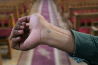 埃及基督徒逃離家鄉重返 在自己店外被殺