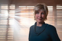 《轮椅上的画家》琼妮癌症复发:上帝深爱我