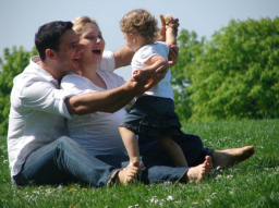 英教育部擬推同性戀課程 逾三百學童退學