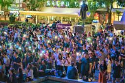 千人敬拜祈禱 燈海傳盼望祝福港城