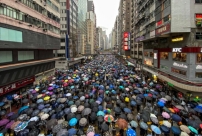 《禁蒙面法》未阻嚇示威 學界求尊重言論自由