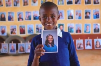 世界宣明會推新概念 受助兒童自選助養人