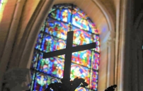 從KTV小姐到建立縣城第一間教會:布依族女孩的故事