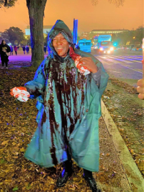 美總統選舉萬人敬拜會 牧師遇襲疑撒但教所為