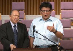 唐文廉車禍全家受傷 父親唐崇榮感撒旦攻擊