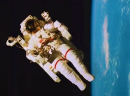 「阿波羅遇見嫦娥」 馬神講座：人類登月證上帝