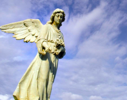 一人一守护天使？迷信！ 研究指受商品文化影响