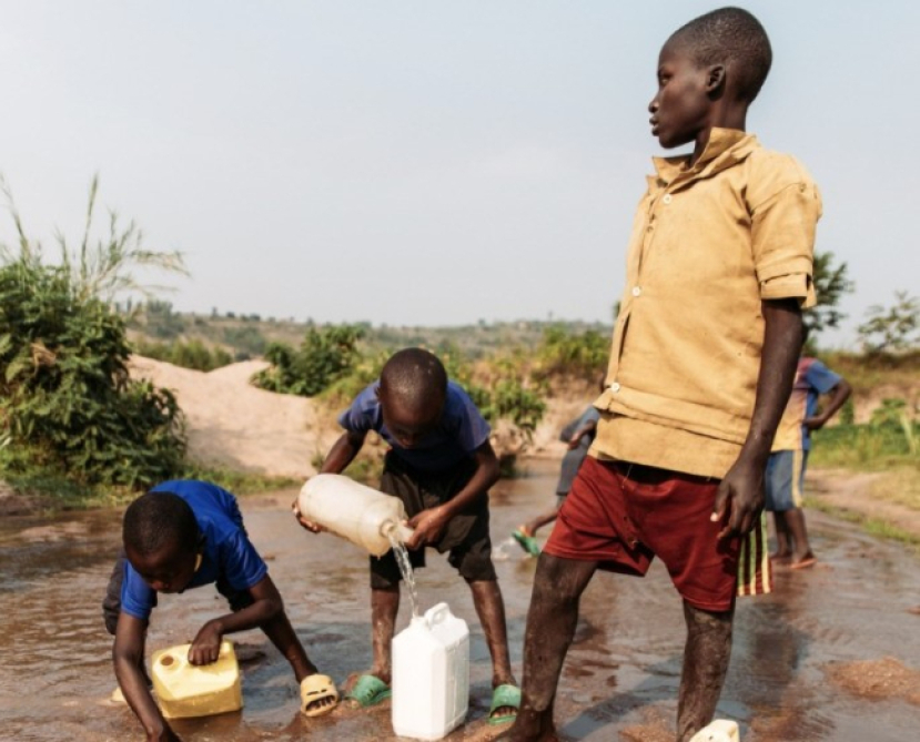 教會開設咖啡館 為海外社區提供清潔水