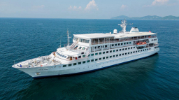 大型海上書展船「望僕號」首泊台灣播種愛與希望！