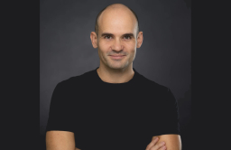 英国专家称2026年