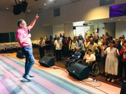 【敬拜靈.盛載心】吉中鳴牧師：我是一個「Worssionary」