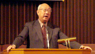 Rev. Hay-chun Maak Holds Seminar Titled “A Different Church.”